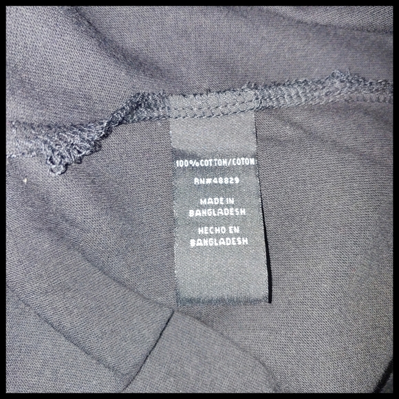 Rouge Collection Black T-shirt - Picture 4 of 5